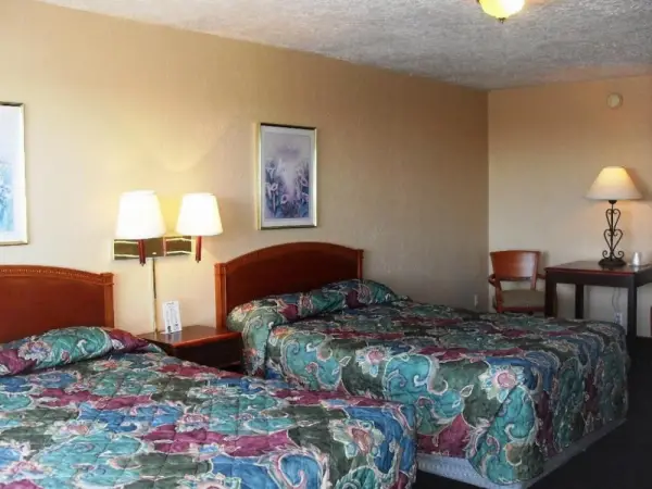 Western Ridge Motel 10